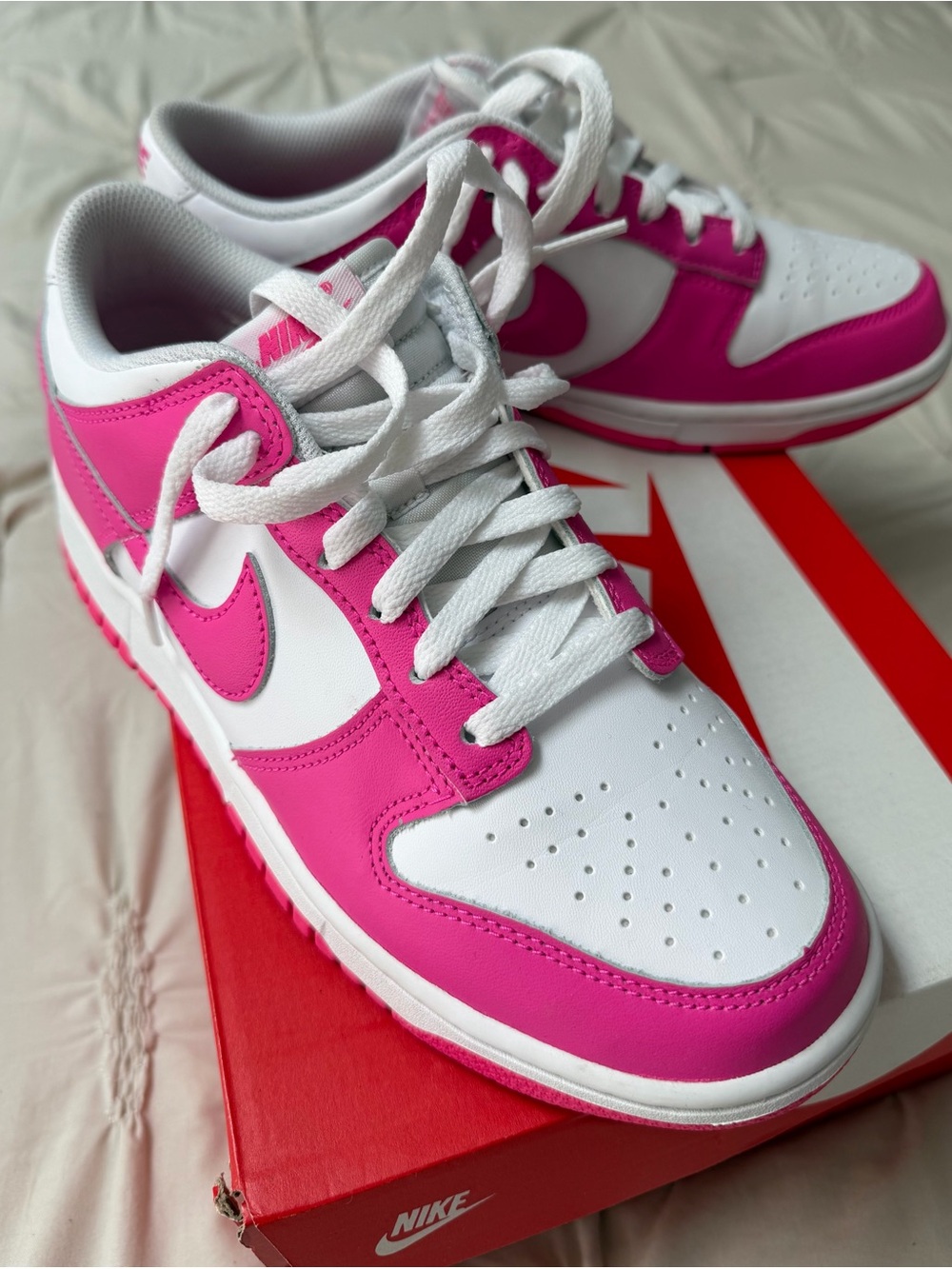 Girls Nike dunks 7y